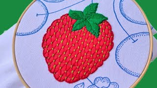 Bordado para Fresas🍓 puntadas fáciles Servilletas Bordadas [upl. by Foss]