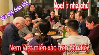 ĐẾN NHÀ CHÚ CHỒNG ĐÓN NOEL CẢ NHÀ MÊ MÓN VIỆT LẦN ĐẦU TẶNG QUÀ VÀO 2512 MAI LE CUỘC SỐNG Ở PHÁP [upl. by Nitsid695]