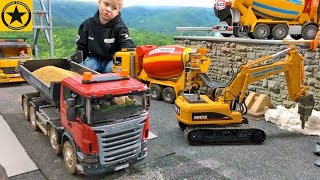 BRUDER TRUCKS the BRIDGE construction 1 BRUDER RC EXCAVATORS [upl. by Nikolas]