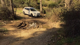 MITSUBISHI ASX AWD AWC OUTLANDER SPORT RVR OFFROAD MUD amp ROCKY TERRAIN Uniroyal Rainsport 3 TEST [upl. by Welsh]