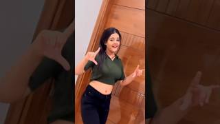 LIPS  Hoto Pe Aisi Baat Dance  Hoto Pe Aisi Baat Remix  dance tiktok shorts [upl. by Oluas]