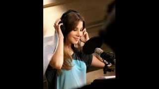 Nancy Ajram  Sekak El Banat [upl. by Rehpinnej]