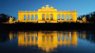 Gloriette Schloss Schönbrunn Sonnenuntergang Wien Timelapse Zeitraffer Park Abend Nacht Dämmerung [upl. by Pharaoh265]