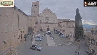 Assisi Live Webcam Piazza San Rufino [upl. by Ellehsim117]