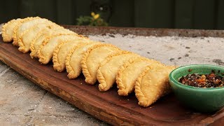 Empanadas de Entraña  Receta de Locos X el Asado [upl. by Des]