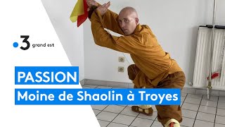 Troyes  rencontre avec Mickael Renaut le premier occidental ordonné officiellement Moine de Shaolin [upl. by Aissila]