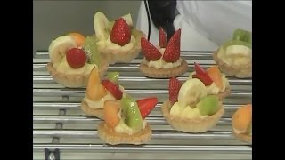 Crostatine alla frutta con crema pasticcera e pasta frolla tartellette alla frutta [upl. by Cotsen]