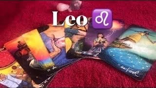 Leo love tarot reading  Nov 8th  they’re ready to move forward with you [upl. by Carlye127]