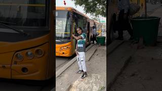 Safar Ke Liye Kon Sa Wahan Best Hai 🤔 minivlog vlog bus metro travel ￼ [upl. by Asilanom293]