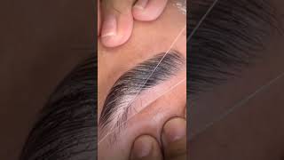 eyebrows eyebrowtutorial right subscribe beautyartist shorts [upl. by Aihcats]