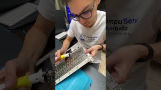 Cambiar teclado a laptop [upl. by Aicelaf]