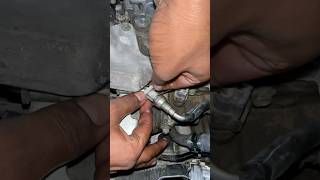 How To Remove Fuel injector Pipe fuel injector shortsvideo [upl. by Mit]