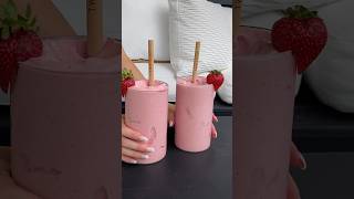 strawberry milkshake smoothie day 20 challenge [upl. by Harahs]