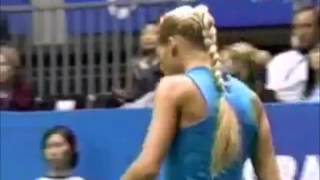 Anna Kournikova vs Anne Kremer 2002 Tokyo Highlights [upl. by Erb]