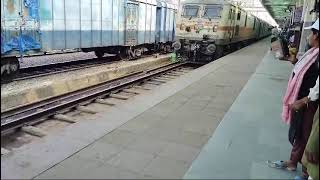 Arrival of 12642 Hazart NizamuddinKanyakumari Thirukkural Exp at Gwalior Jn [upl. by Annayd]