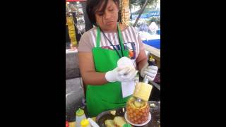 Piñas locas en Festival Navideño [upl. by Elag]