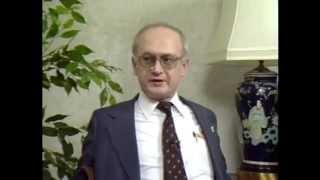 Former KGB Agent Yuri Bezmenov Explains How to Brainwash a Nation Full Length [upl. by Osbourn]