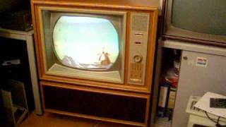 Philips 21KX100 A K4 prototype PAL colour TV [upl. by Oranneg836]