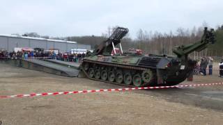 Brückenlegepanzer Deutsches Panzermuseum Munster 2016 Tank at Munster [upl. by Nylanej]