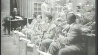 Count Basie Zürich 1959 Basie BoogieLil Darlin [upl. by Auqeenwahs]