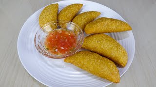 EMPANADAS DE PLATANO VERDE  Cocinando con Goyito [upl. by Yorgos]