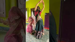 Jale to duniya jalane de dance ytshorts shortvideo viralvideo dehatigarima [upl. by Rosol717]