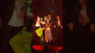 Jennie performs live Spot On Zicos Concert 🥰 jennie nini zico spot fyp blackpink [upl. by Clapp636]