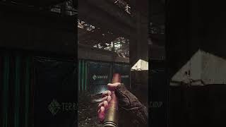 How To Use A Red Flare in Escape from Tarkov [upl. by Hbaruas]