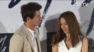 SSTV 해적 손예진Son Ye jin quot김남길 평소 모습이 장사정 맞춤옷 축하quot [upl. by Lectra]