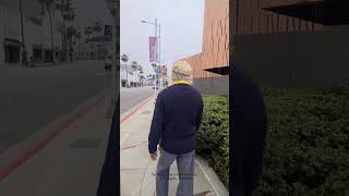 Sadhguru finding a Restaurant in Los Angeles [upl. by Eignat230]