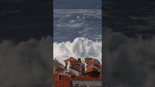 Ondas Gigantes  Nazaré  Portugal [upl. by Cumine856]