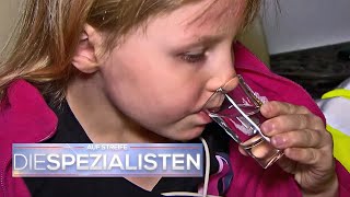 Vergiftet Sanitäter zwingen Kleinkind 5 dazu Schnaps zu trinken  Die Spezialisten  SAT1 [upl. by Leay]