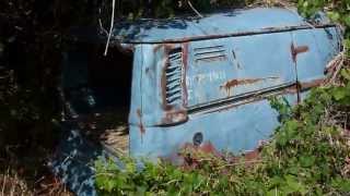 Abandoned VW Transporter T2 2013 Schroot VW T2 Eiland Lesbos Griekenland HD video [upl. by Snow]