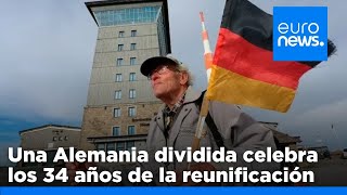 Una Alemania políticamente dividida celebra los 34 años de la reunificación [upl. by Anaerda]