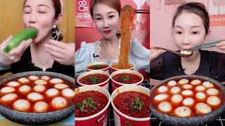 Eating Spicy Noodles and Eggs Mukbang Show 먹방 Chinese Foods 매운 국수와 계란을 먹고 吃辣面和鸡蛋 [upl. by Goldsmith972]