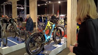 Ca Roule Le Mag  Immersion au salon du vélo Velofollies [upl. by Htelimay]