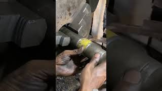 How To Repair 32Ton RustedHydraulic Jack Back to Full Power [upl. by Eatnahc]