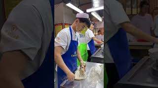 The guy who makes Lanzhou Ramen is very skilled [upl. by Onivag]