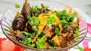 Bharwa Baingan l Ringan na Ravaiya recipe [upl. by Elbertine]