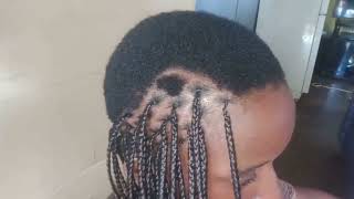 JIFUNZE KUSUKA BUTU LA RASTA KWA NYWELE FUPI box braid on extreme short hair [upl. by Zennie733]