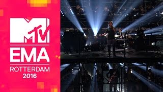 Lukas Graham – Youre Not There  7 Years Live from the 2016 MTV EMAs [upl. by Oskar]