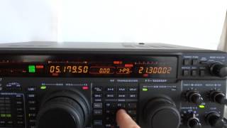 Yaesu FT1000MP highend all mode ham transceiver [upl. by Islek301]