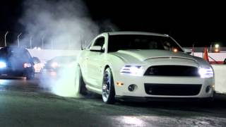 Shelby GT500 2013 vs Camaro z28 715hp [upl. by Sladen]