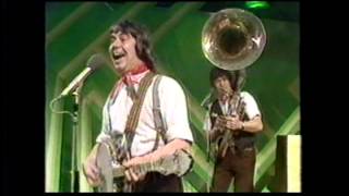 The Wurzels The Combine Harvester 1976 [upl. by Alaster735]