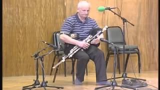 Limerick lassies reel  The fourpenny bit reel  Mickey Dunne uilleann pipes [upl. by Sophi10]