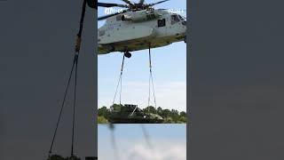 US Giant Helicopter Successfully Lifts Stryker Weighing Tens of Tons [upl. by Sula]