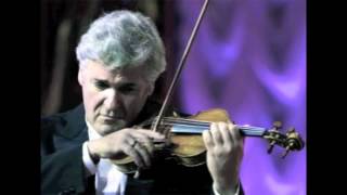 Pinchas Zukerman plays Elgars Violin Concerto 1st Movement live [upl. by Ybok]