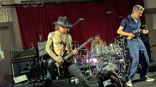 Jane’s Addiction Ocean Size at Bush Hall London 23 May 2024 [upl. by Henderson822]