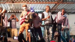 Alick Macheso ft Eirick Hoff Akarohwa neNyoro [upl. by Ellynad]