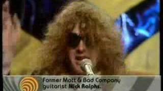 Mott The Hoople  Roll Away The Stone [upl. by Lamok656]